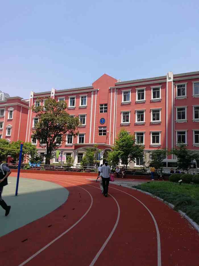 上海商业会计学校-"emmm.作为310老牌学校了!