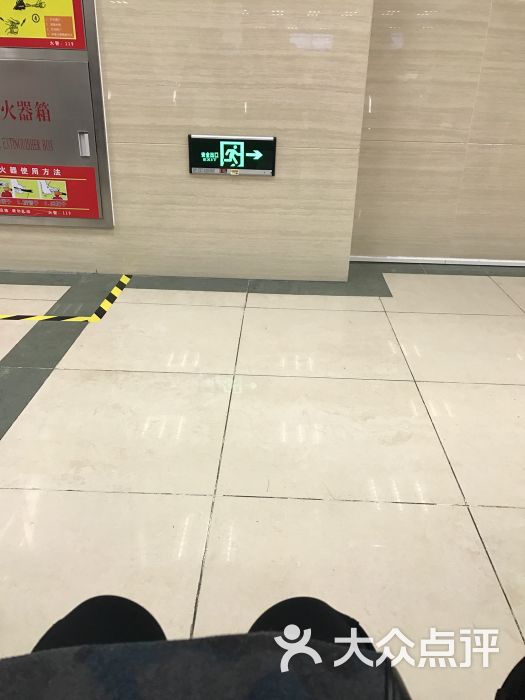 上海市闵行区中心医院停车场-图片-上海爱车