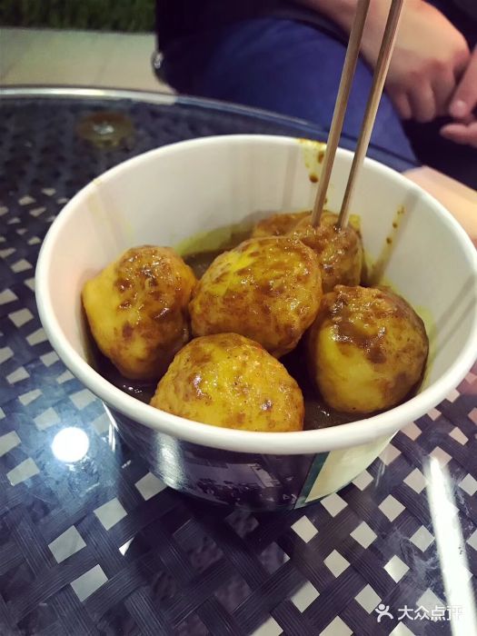 米芝莲(香港城店)-咖喱鱼蛋图片-重庆美食-大众点评网
