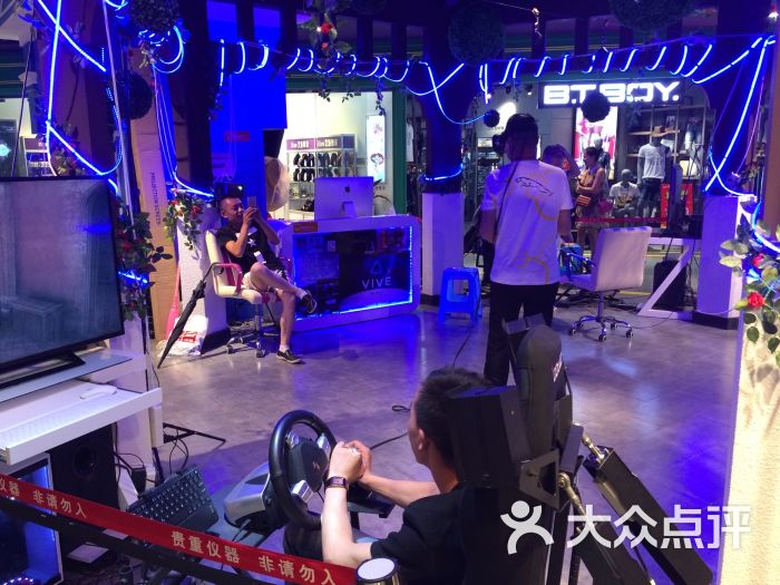 J.VR虚拟现实体验馆-图片-重庆休闲娱乐