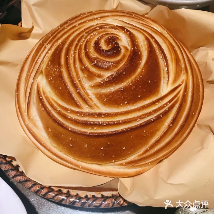 那家老院子民俗土菜(宁山店)手工大花卷图片