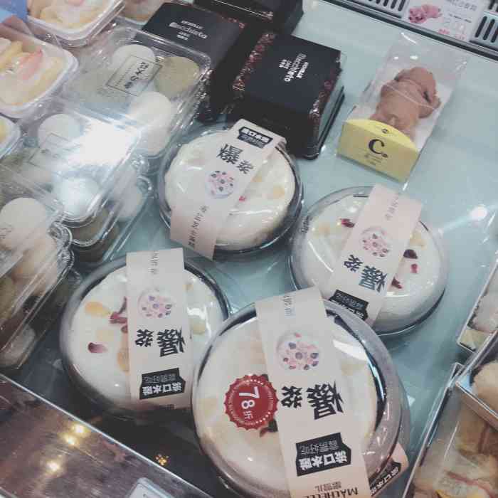 艾尼·蜜雪儿(万寿店)-"92万寿比较大的一家面包店