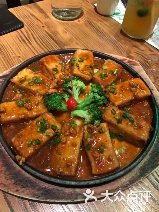 胡桃里音乐酒馆(常平店)铁板豆腐图片 第22张