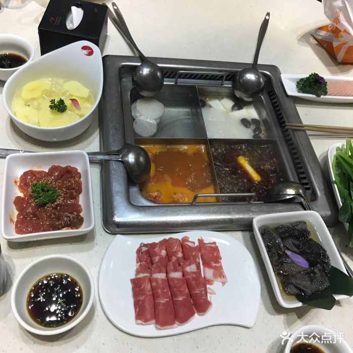 海底捞火锅(百信广场东区店)图片