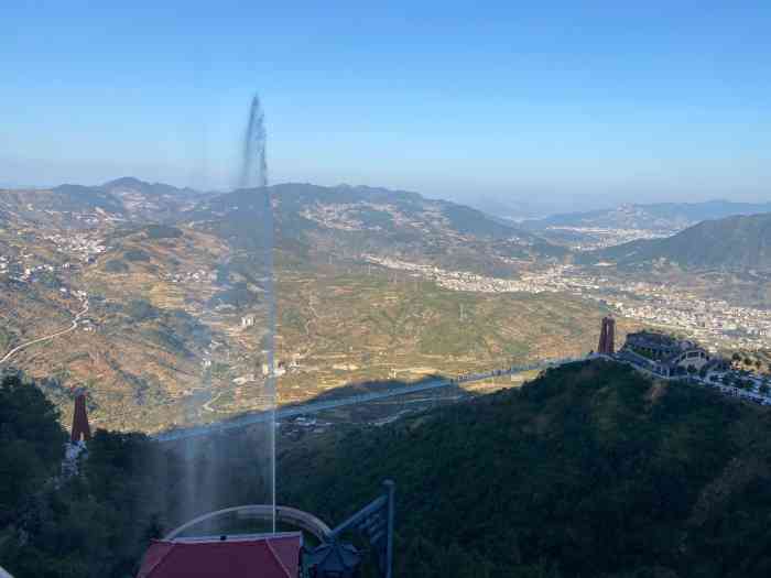 泉州白石岩-"白石岩风景区,位于福建省泉州安溪县虎邱