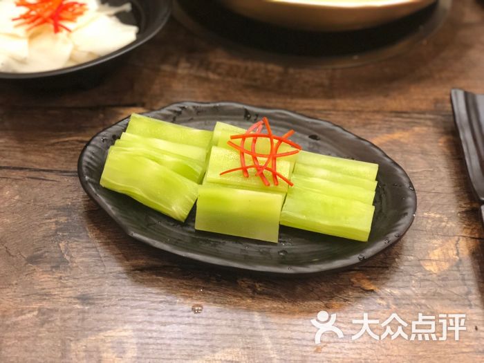 虾酷·纯牛油火锅-莴苣片图片-武汉美食-大众点评网