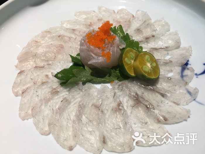 比目鱼活鱼刺身