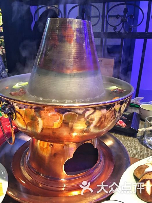 年巴羊肉铺老铜锅清汤锅底图片 - 第244张
