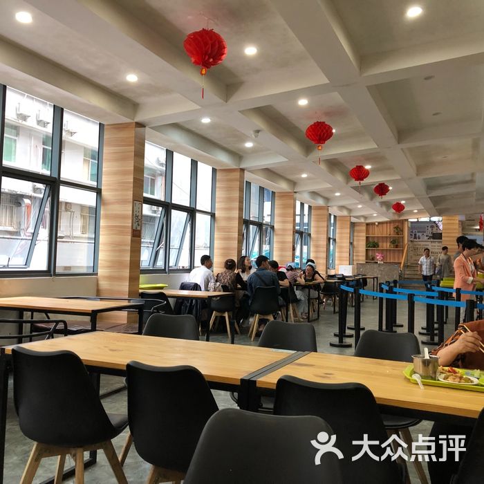 附一职工食堂