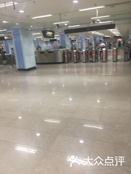 市光路-地铁站图片 - 第1张