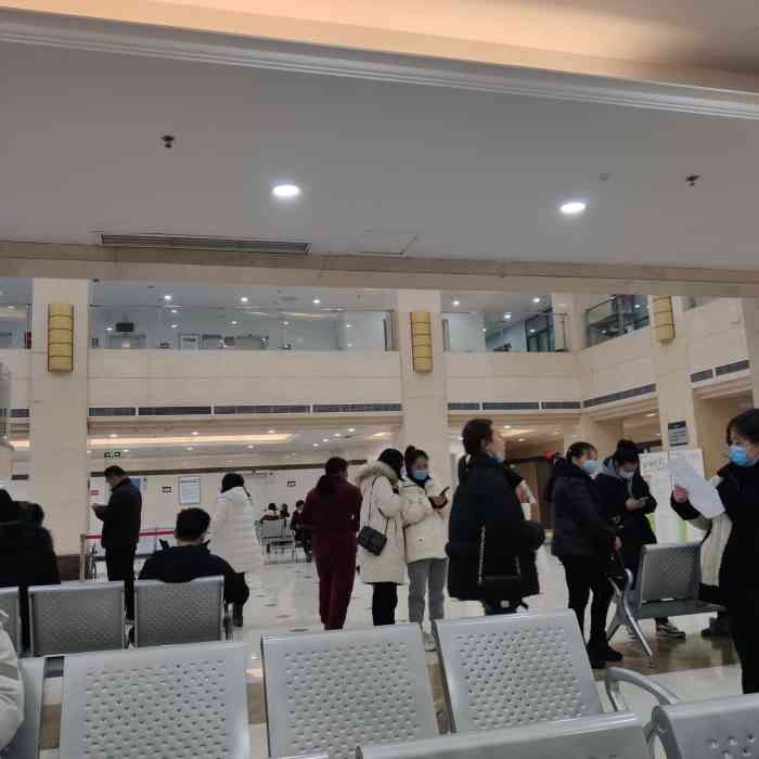〔地址〕沙坪坝新桥医院