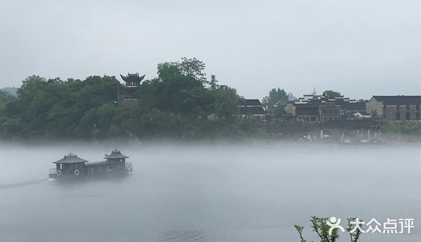 无需过多的修饰多少楼台烟雨中江南的美是氤氲之息