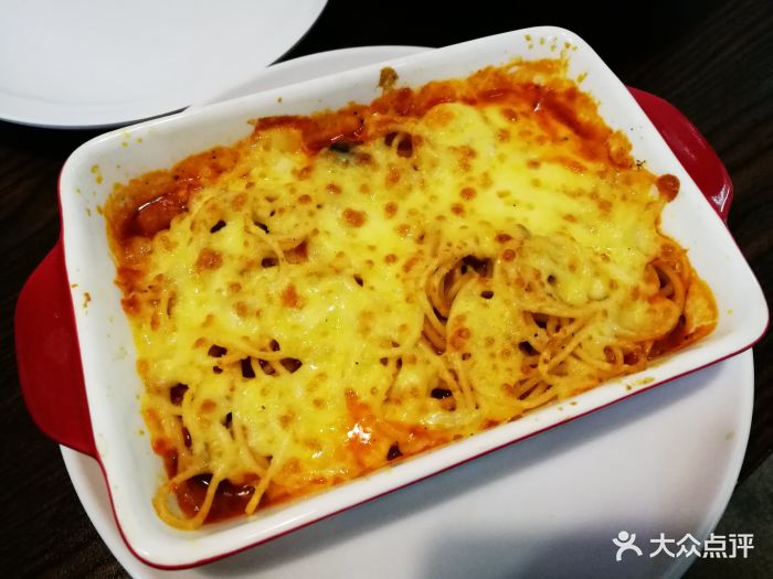 芝士焗肉酱意大利面