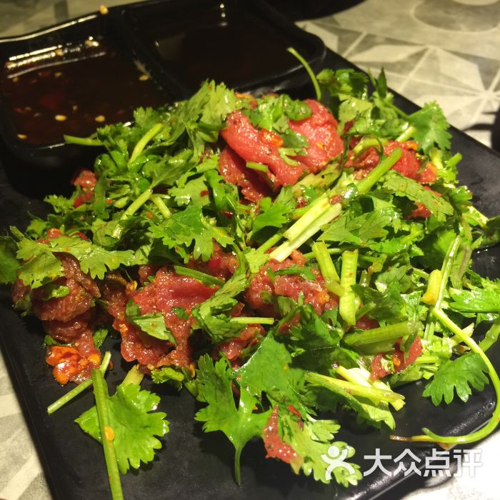 生拌牛肉