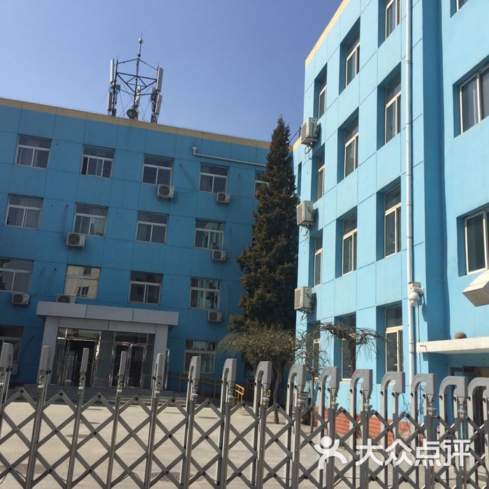 花家地实验小学