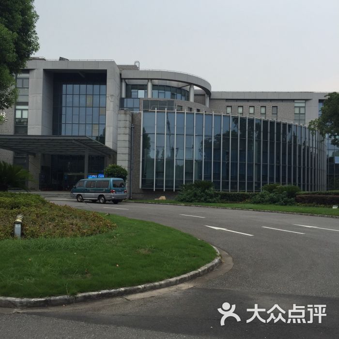 上海公安高等专科学校的点评