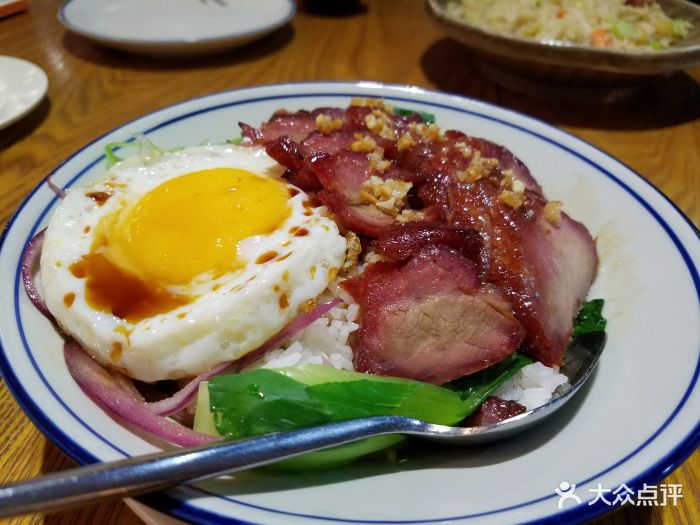 金翠河港式茶餐厅(王府井购物中心科华店)食神叉烧饭图片 - 第1张