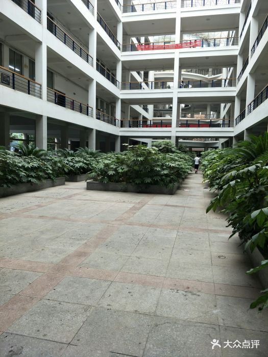 江西科技学院(瑶湖校区)-图片-南昌县学习培训-大众