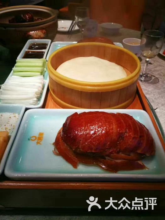 大鸭梨烤鸭店(望京店)