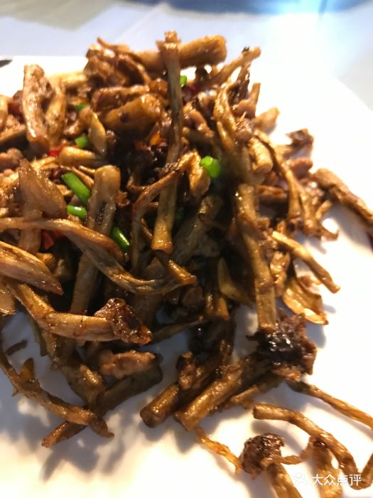 炸茶树菇