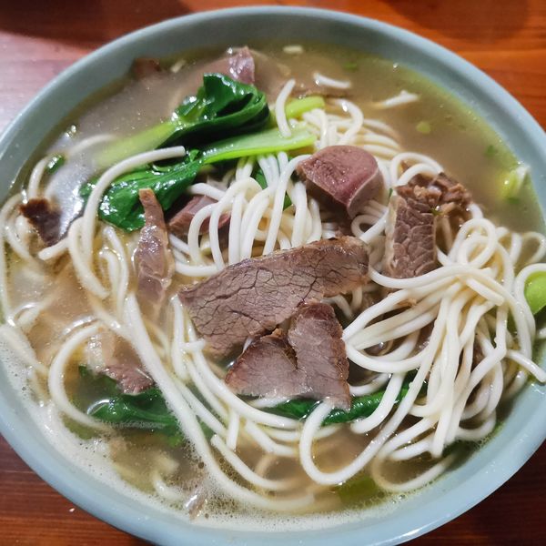 牛肉牛舌面