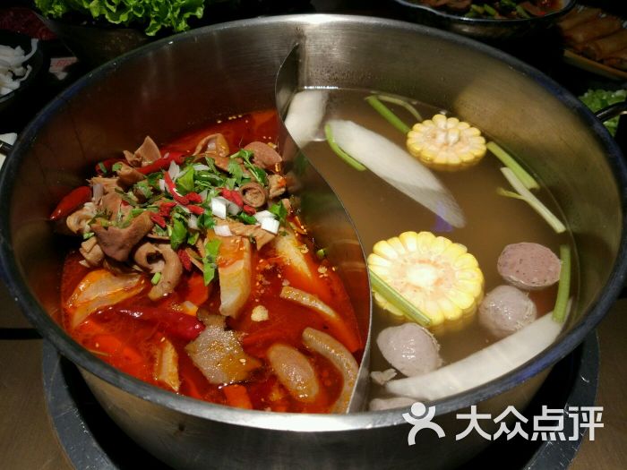 左庭右院鲜牛肉火锅(宝乐汇店)牛杂鸳鸯锅图片 - 第2574张