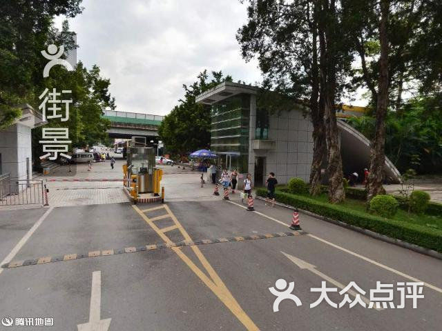 广东外语艺术职业学院燕岭校区-游泳馆