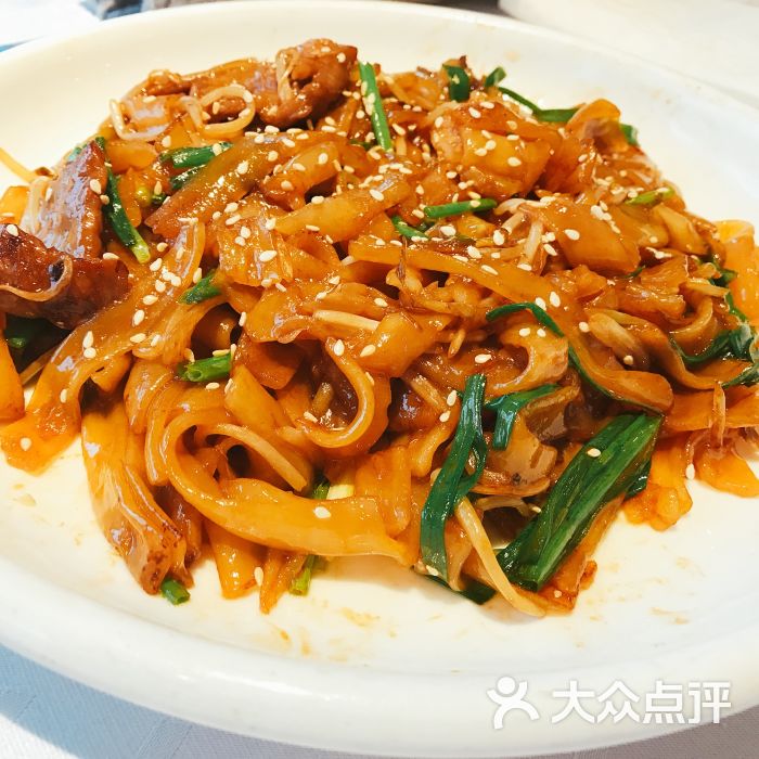 牛肉炒河粉
