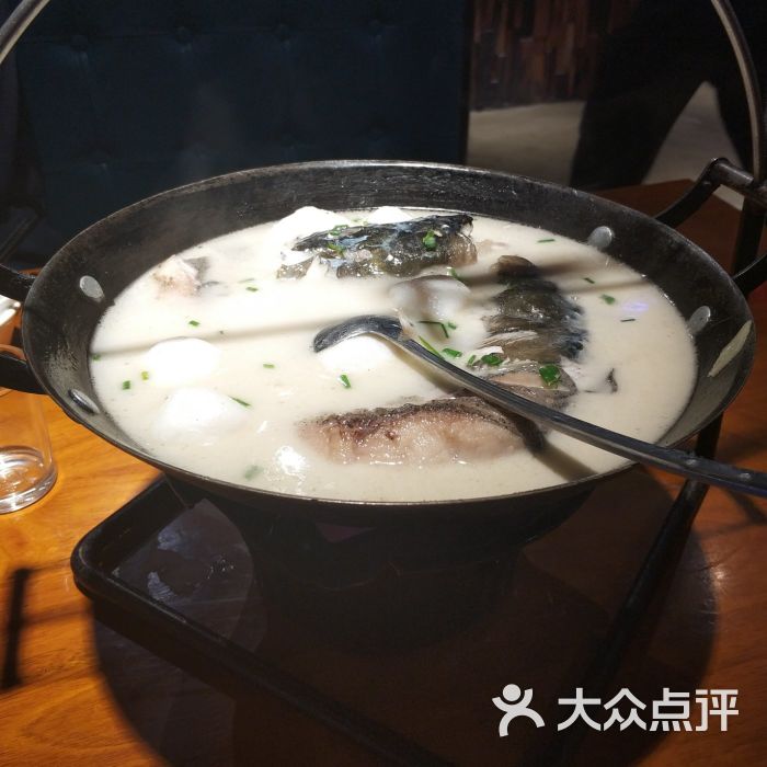 楚香巴土印象(银泰创意城店-鱼头鱼圆吊锅图片-武汉美食-大众点评网