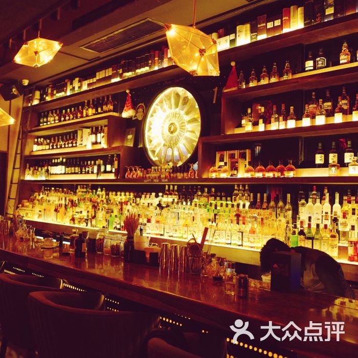 only lounge bar 唯忆酒吧