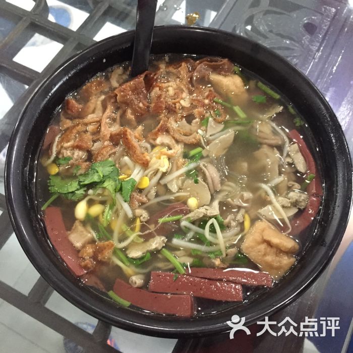 南京一绝鸭血粉丝江东店