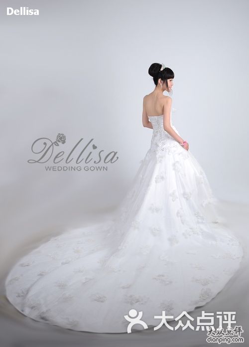 三亚婚纱摄影_dellisa婚纱