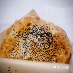 绮园大饼(绮园亭子店)的鲜肉大饼好不好吃?用户评价口味怎么样?