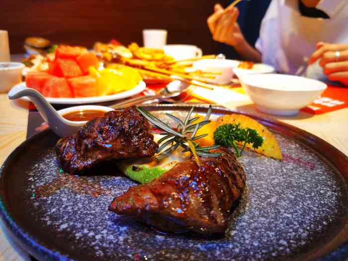 西十二街牛排w12 steak(天通苑华联店)-"约了小伙伴,天通苑华联附近