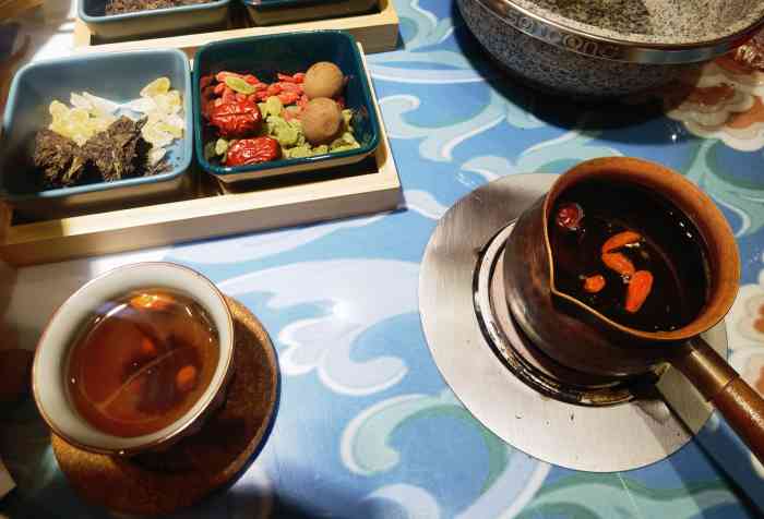 陕派长安·陕菜罐罐茶(钟楼店)-"下雨天开车出来办事.