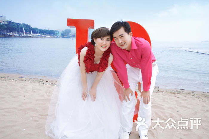 love手势图片_love蜜 婚纱照(3)