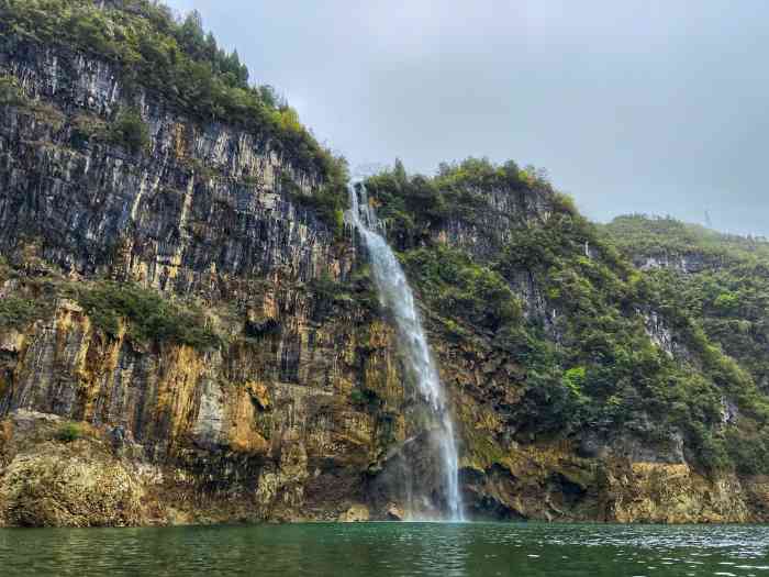 铜仁碧江天生桥景区