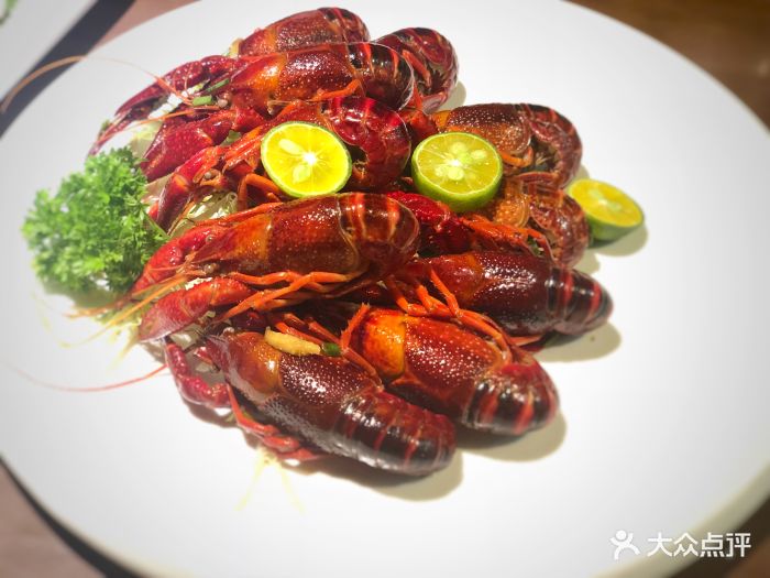 胖哥俩肉蟹煲(湖滨银泰店)熟醉龙虾图片 第175张