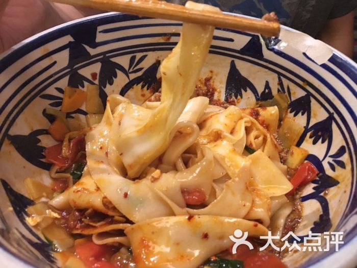 biangbiang面 实拍,biangbiang面 logo 老碗会biangbiang面(国贸店)biangbiang图片 - 第80张