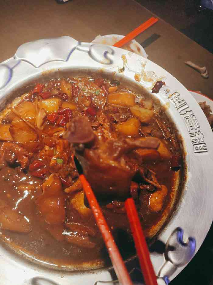 胖哥俩肉蟹煲(绿园吾悦广场店)