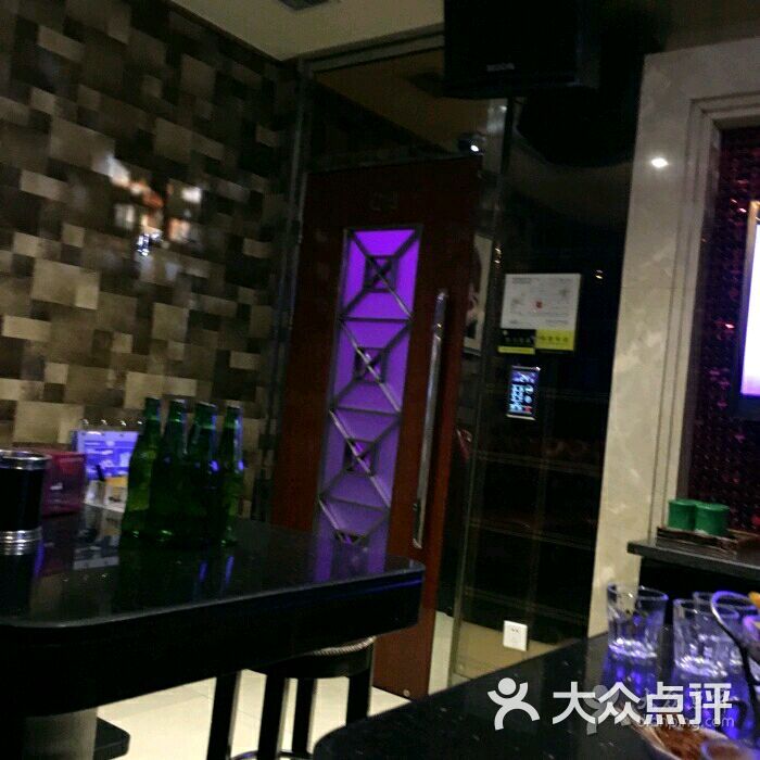 月亮村ktv(清水河畔店)图片 - 第2张