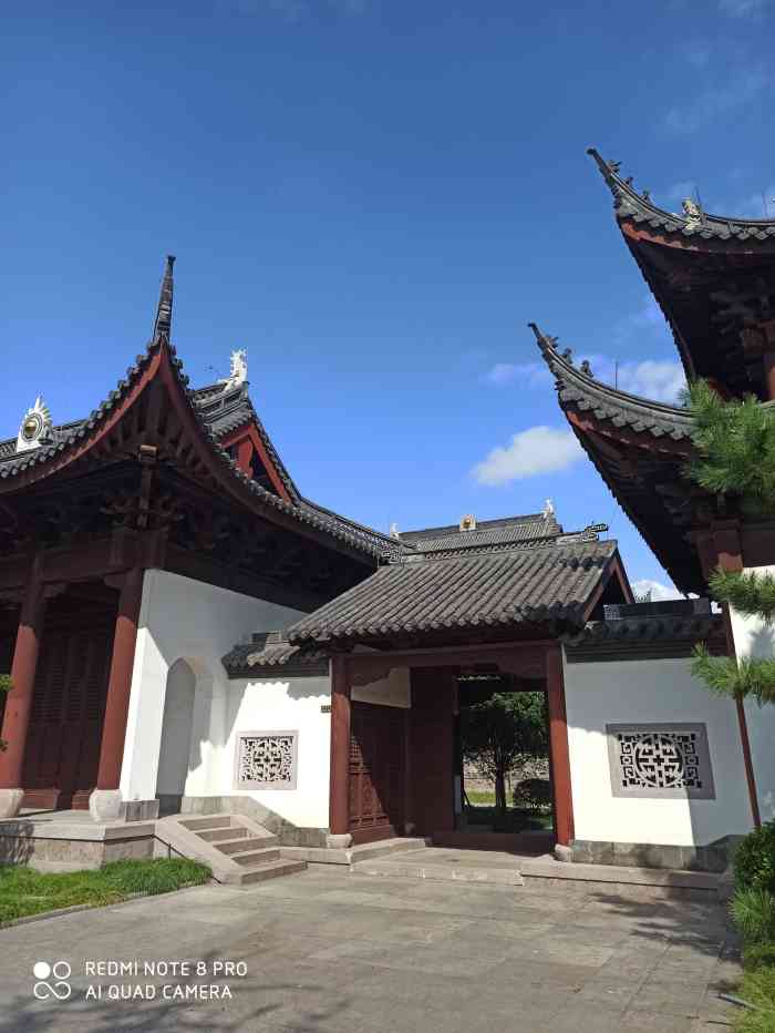 庙港老太庙-"吴江区庙港镇是南怀瑾大师太湖大学堂所在地.
