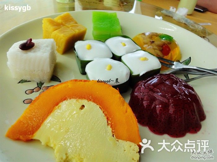 金象湾泰国菜甜点拼盘图片-北京东南亚菜-大众点评网