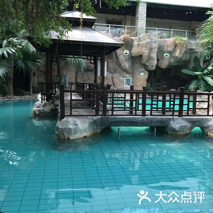成园温泉山庄