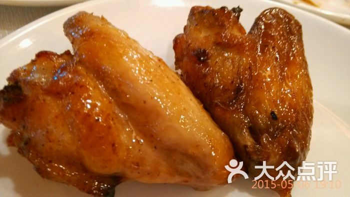 华南海鲜酒楼名片_胶州宝源海鲜酒楼打人_华南海鲜酒楼(2)