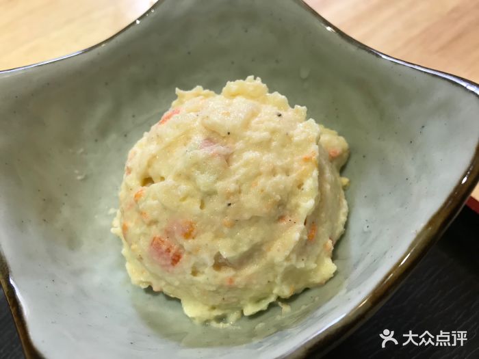 土豆泥沙拉单球