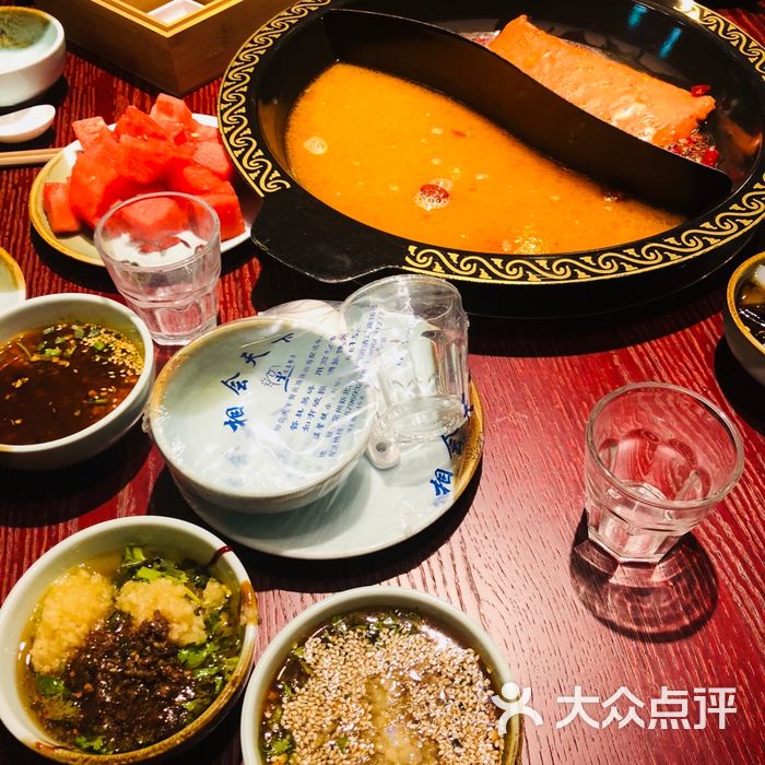 陈娟重庆老火锅