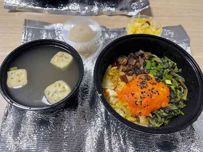 臻味牛油拌饭(国贸店)-"点了一份小份的招牌牛油拌饭