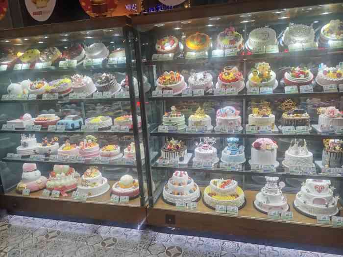 爱缇米斯蛋糕(银雀山西苑店"老客户了,一直购买他家的蛋糕口味一直