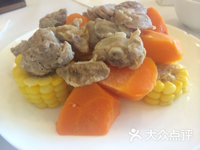 广州渔民新村酒店早茶_东南早报功夫早茶今天_海逸海鲜酒店早茶(2)